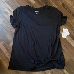 Old navy tee